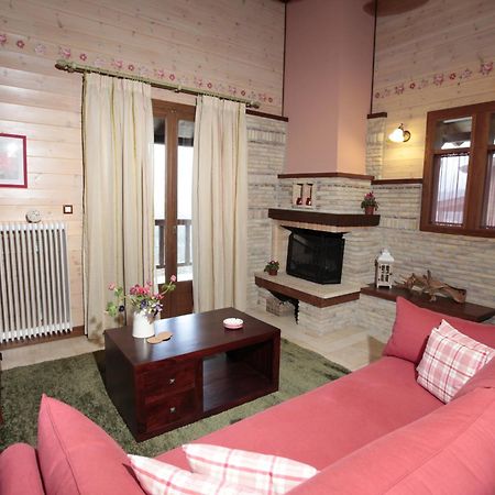 Apartmán Efharis Filoxenon Feneos Exteriér fotografie