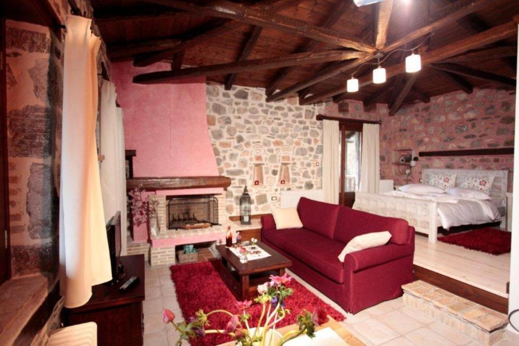 Apartmán Efharis Filoxenon Feneos Pokoj fotografie